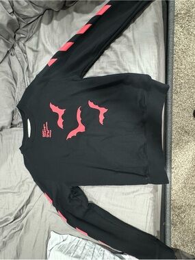 Off White Crew Sweater Red Bats